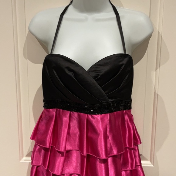 Bebe dress - Picture 2 of 4